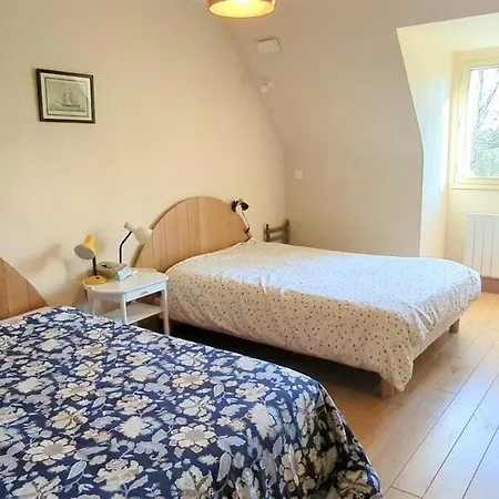 Casa Bretonne- Grand Terrain- 7mn De La Plage- Holiday home Saint-Alban (Cotes-d'Armor)